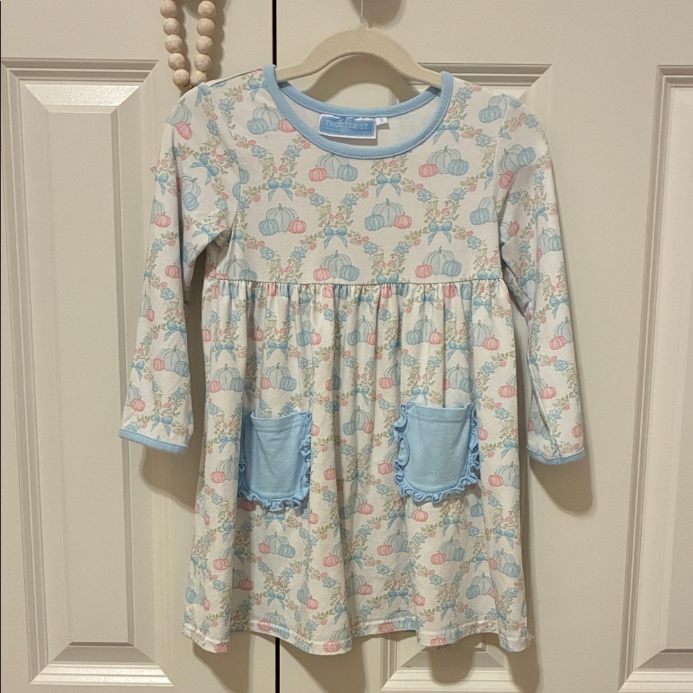 Adorable Blue and White Dress with Pumpkin Print